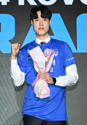 '얼리 전성시대' 삼성화재의 싹쓸이, 1% 기적 뚫고 경기대 2학년 OH 이윤수·MB 양수현 다 품었다(종합)