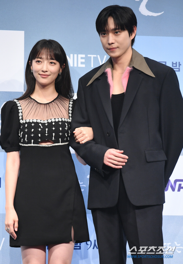 [SC현장]"인생 웹툰이라는데"…'낮뜨달' 원작과 다른 매력으로 '폐인'…