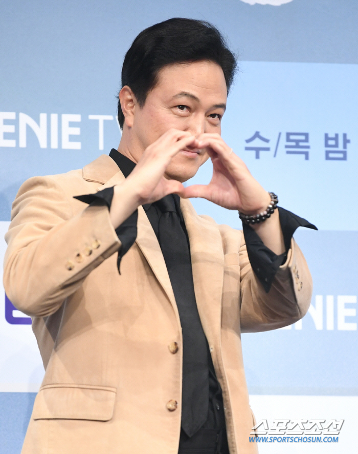 [SC현장]"인생 웹툰이라는데"…'낮뜨달' 원작과 다른 매력으로 '폐인'…