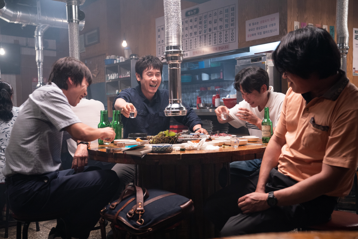 [SC인터뷰] "설경구 믿었다"…'소년들' 정지영 감독이 보여준 실화의 …