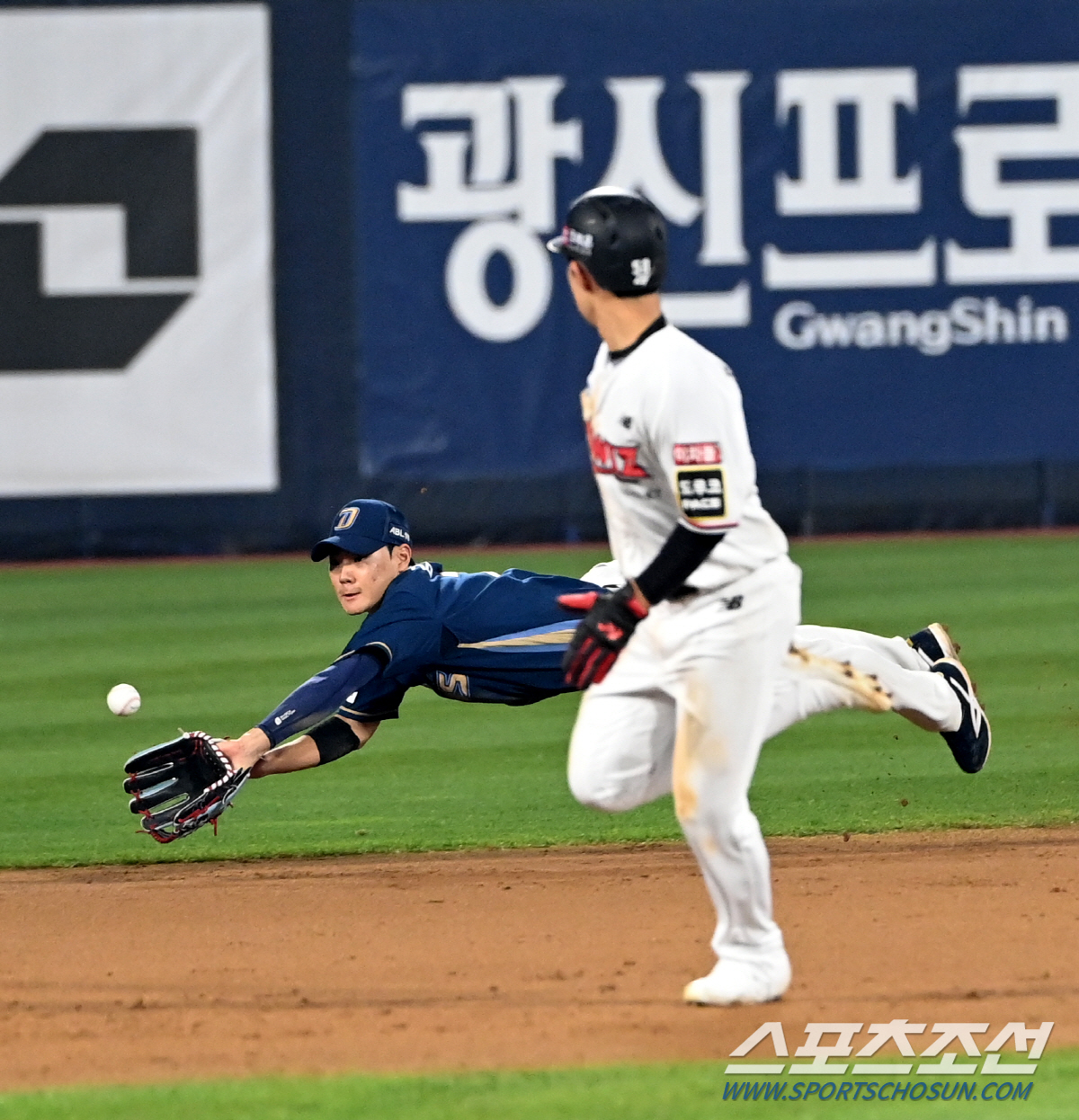 "일단 3차전부터 이기고"…지독한 불운, 만루서 호수비라니 "9회에 끝났…