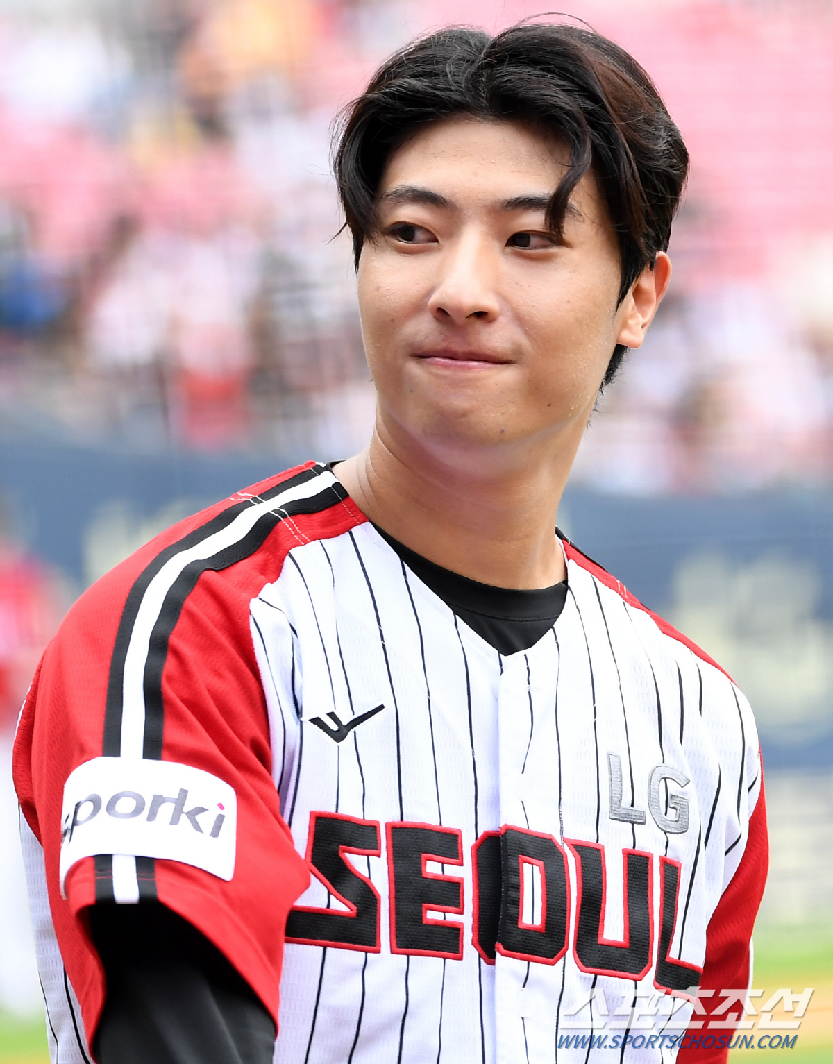 염갈량의 결단. "4선발은 김윤식". 이정용까지 필승조만 무려 8명. 실…