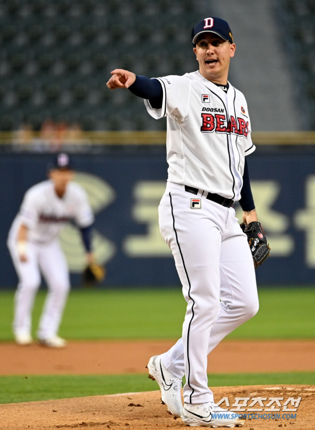 스미스는 막아도, 플럿코는 못 막는다?…월급 1억 3500만원, 단기 알…