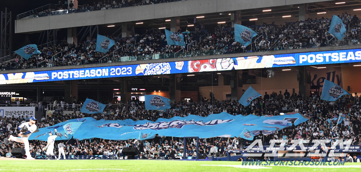 [PO 스케치] 경기 지면 '아재들' 욕설 날아들던 마산, 이제는 져도 …