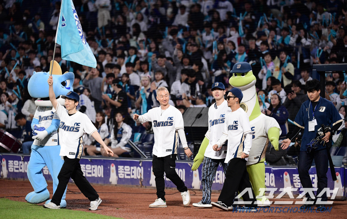 [PO 스케치] 경기 지면 '아재들' 욕설 날아들던 마산, 이제는 져도 …