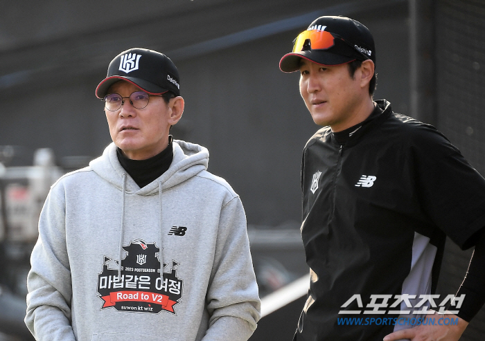 '꼴찌→2위' 기적의 팀, 역사상 단 두번뿐 '2연패→3연승' 기적까지 …