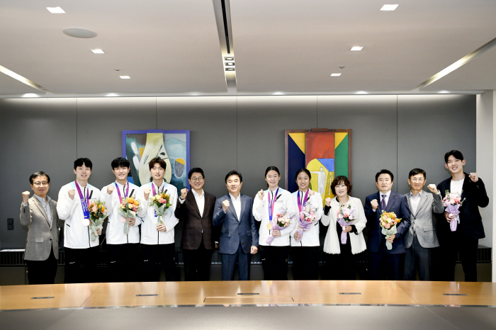 삼성생명, 항저우 메달리스트 축하행사·팬 사인회 진행