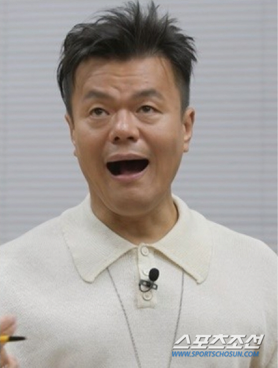 '공기 반 소리 반' 박진영, '36년차' 신효범에 무릎 꿇어…"아니, …
