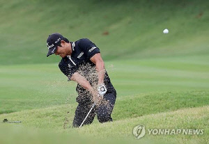'2연패 보인다' 박은신, 골프존-도레이 오픈 2R 7언더파로 선두