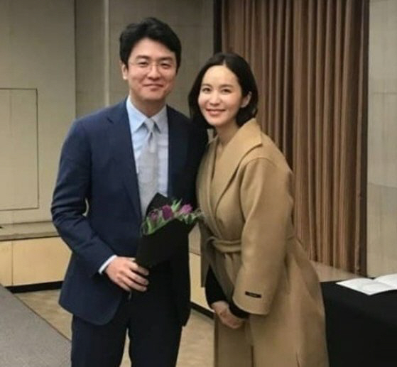 '이혼' 박지윤, 유튜브 이전+댓글 차단 '새출발'…"쉬운 결정 아니었다…
