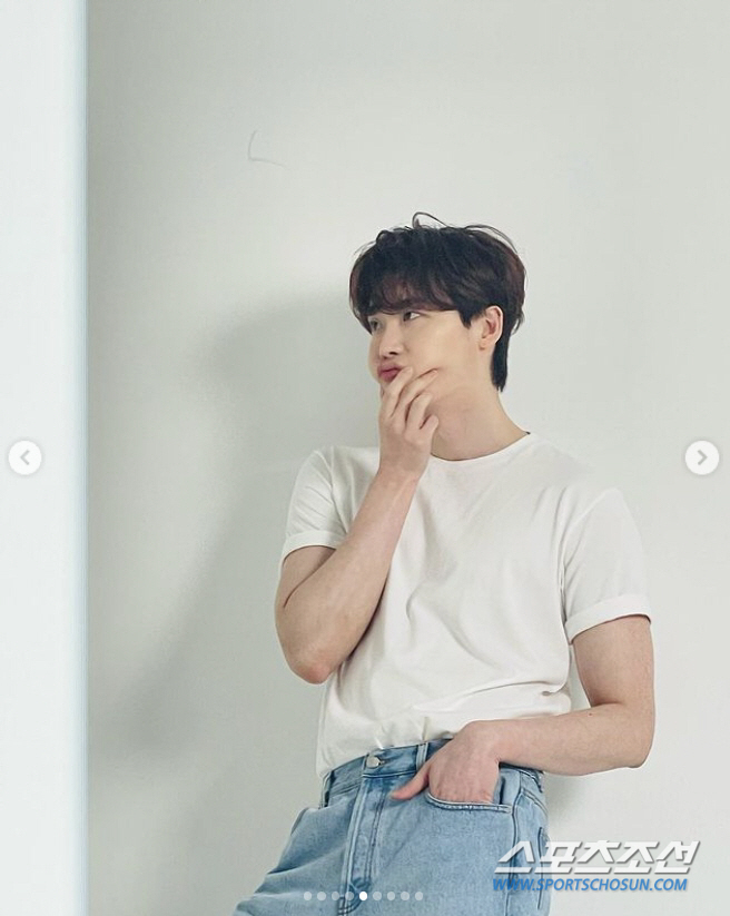 '아이유♥' 이종석, 사랑의 힘? 동안미 '뿜뿜' 근황 전해져