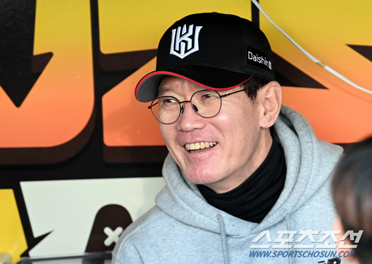이강철 감독은 왜 '거짓말쟁이'가 되기를 자처했을까 [PO 핫이슈]