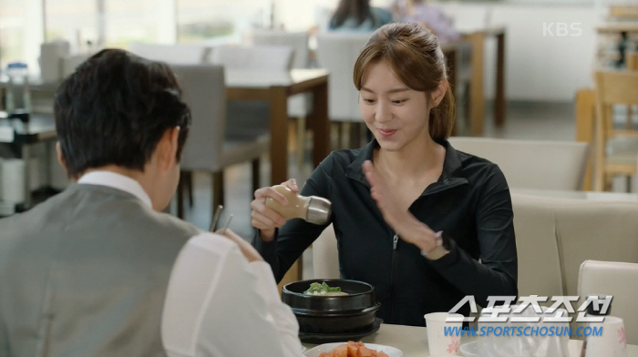 '효심이네 각자도생' 유이♥하준, 삼계탕 데이트…고주원의 질투에 삼각관계…