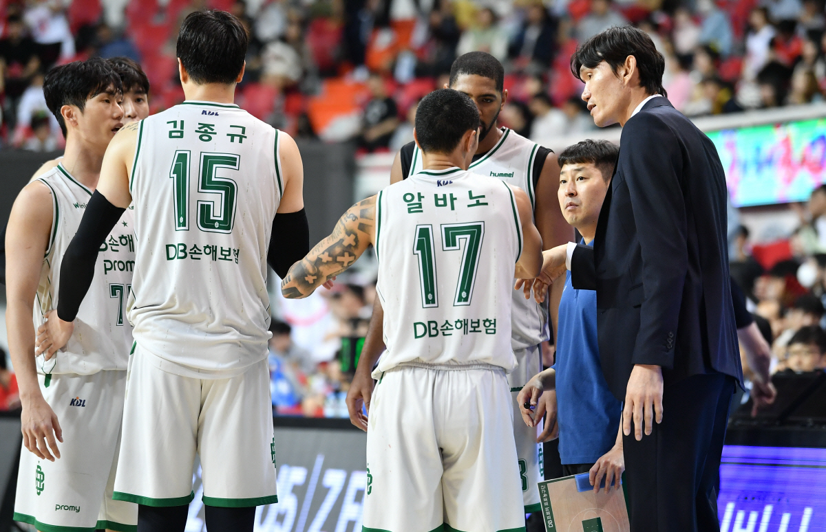 [현장인터뷰] DB 김주성 감독 "내가 부족한 부분 선수들이 잘 커버해줬…
