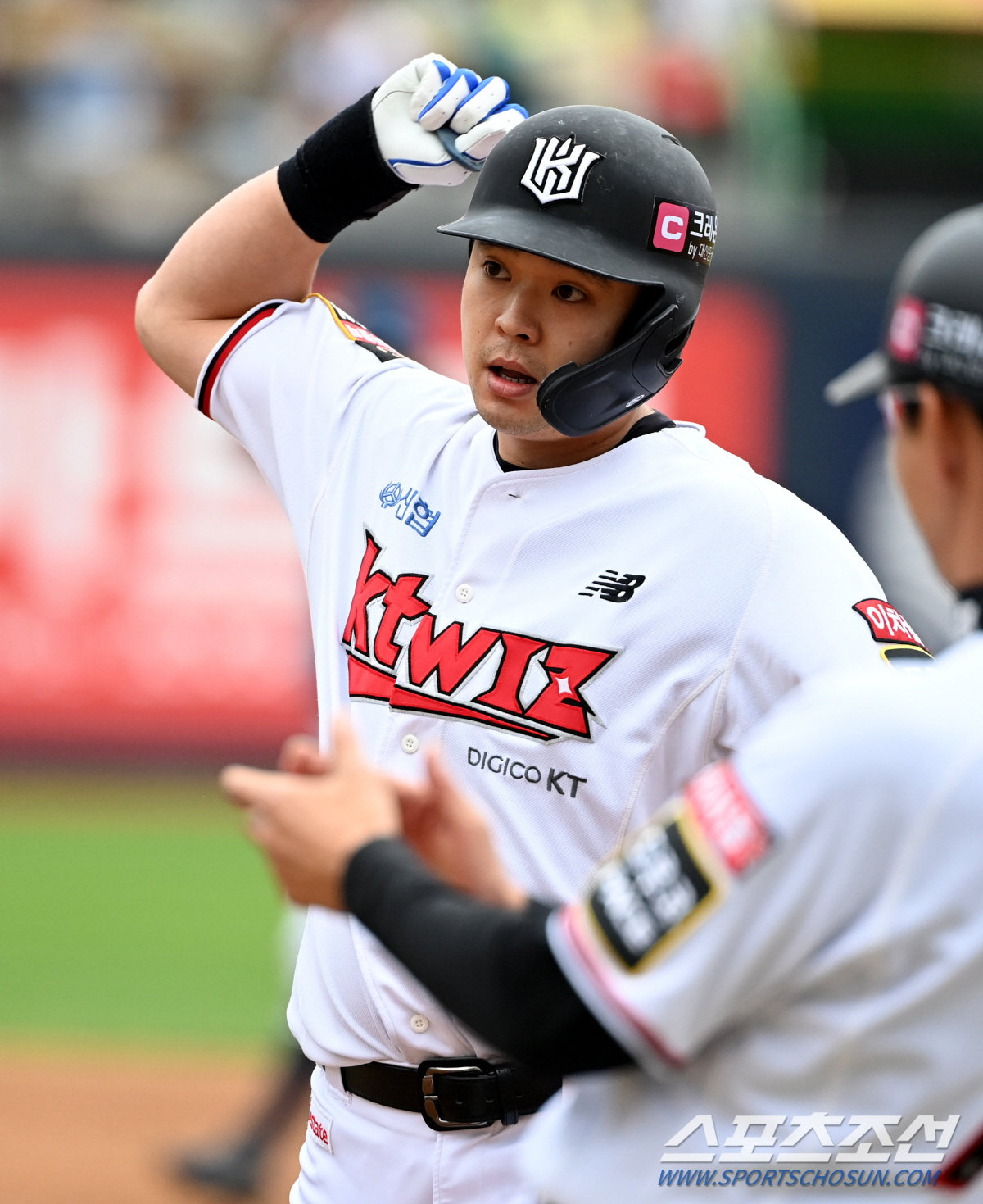 PS 16이닝 무실점→5차전 4⅓이닝 퍼펙트→3연속 안타에 동점+교체…'…