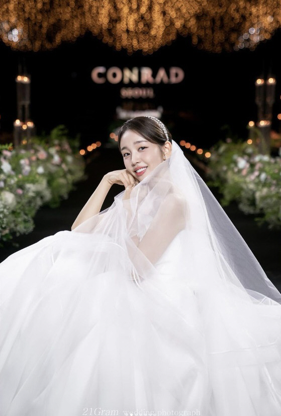 백아연 "결혼식 참석한 박진영, 넉넉한 축의금 좋았다" ('라디오쇼')[…