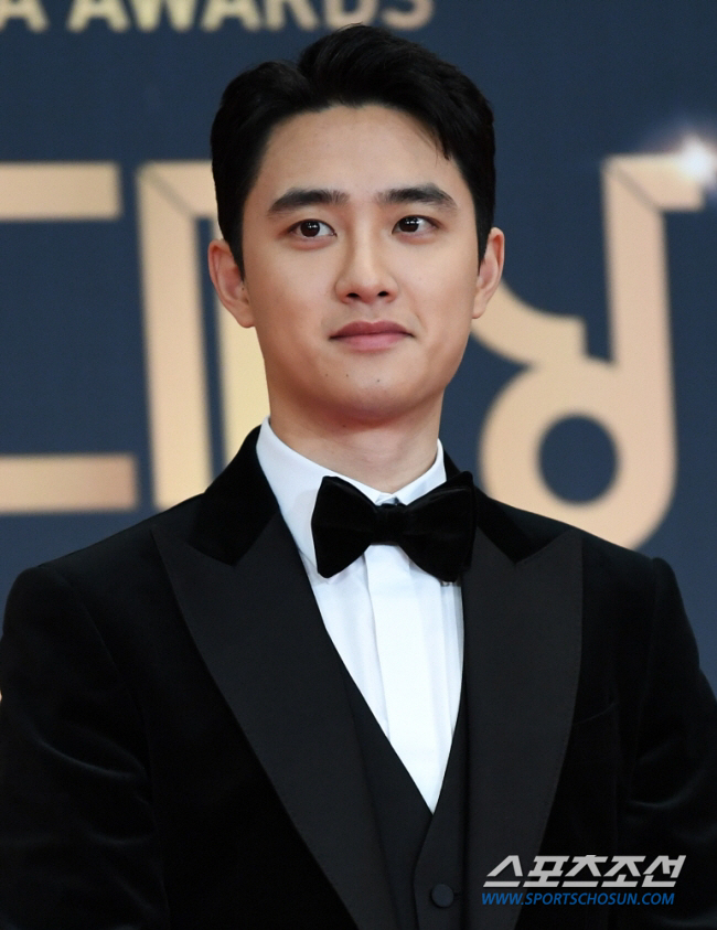 도경수도 악플러와 전쟁 "명예훼손·악의적 비방 법적 대응" [전문]