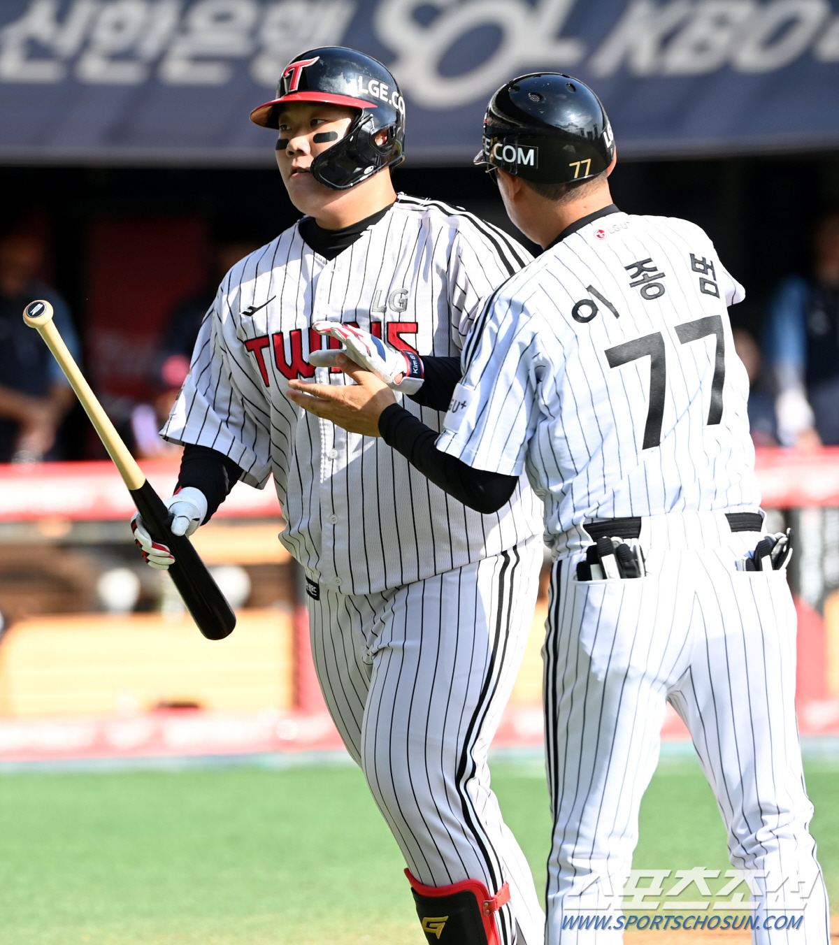 군대까지 미뤘는데…'잠실 빅보이' 한국시리즈 엔트리 탈락, 왜?