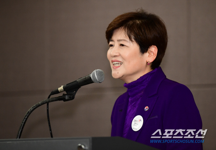 2023학교체육교육 공모전의 또 다른 주인공, 수상자들을 진심으로 껴안은…