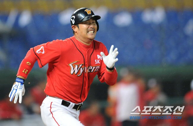 '전 SK 감독과 미래의 SSG감독이 LG우승 합작?''KS후 감독 작업…