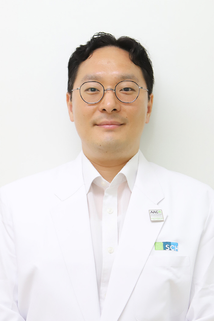 '15㎝ 거대 복벽탈장', 로봇수술로 안전하게 교정술 가능