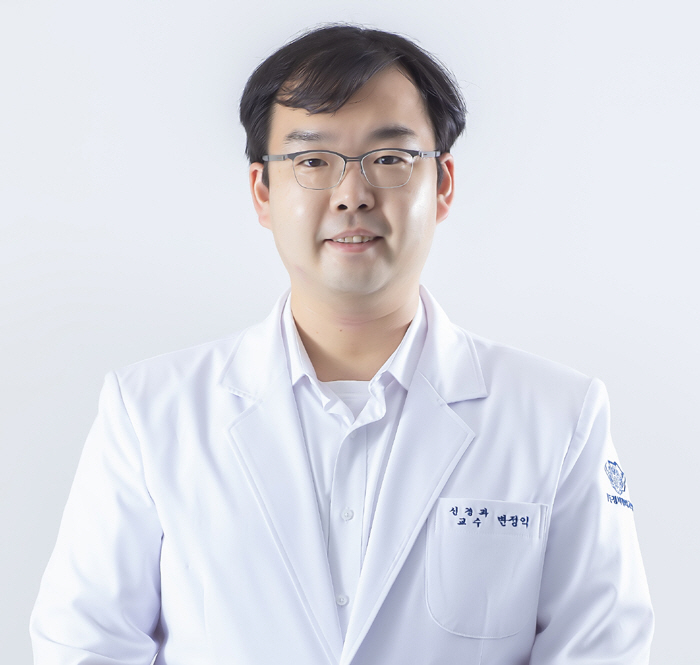 갑자기 일어설 때 '핑', 기립성저혈압 의심해봐야