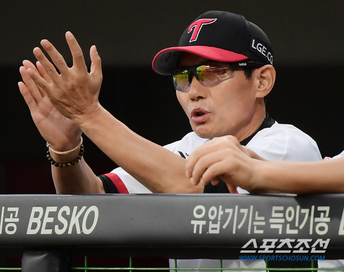 다승 구원 타격 홈런왕 보유하고도 실패…9년 만에 두 번째 한국시리즈 염…
