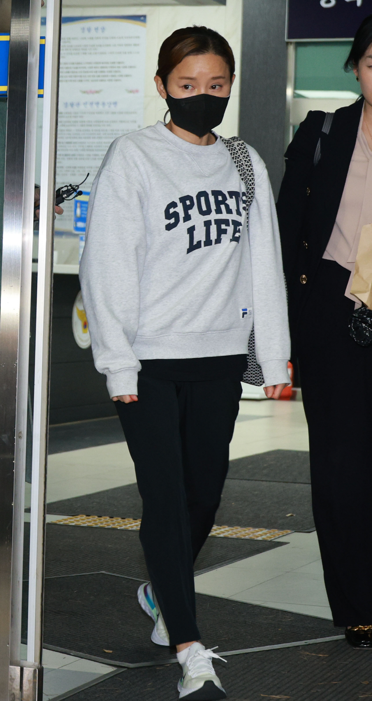 '전청조 공범 의혹' 남현희 출국 금지→"곧 대질 조사도" 수사 속도 […