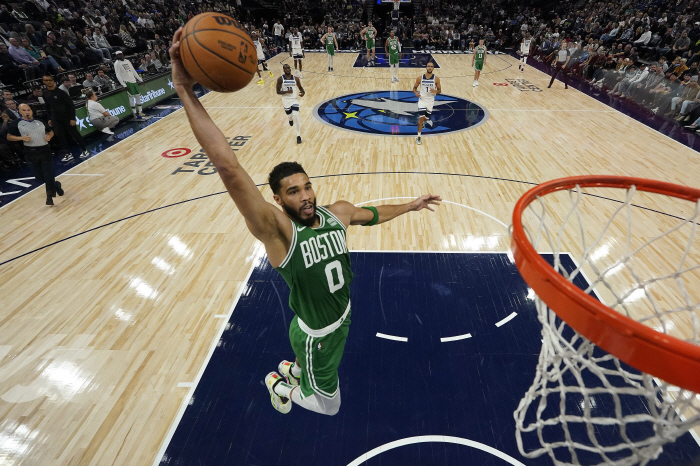 NBA 파워랭킹. 1위 덴버, 2위 보스턴. 5위 골스. 휴스턴 17계단…