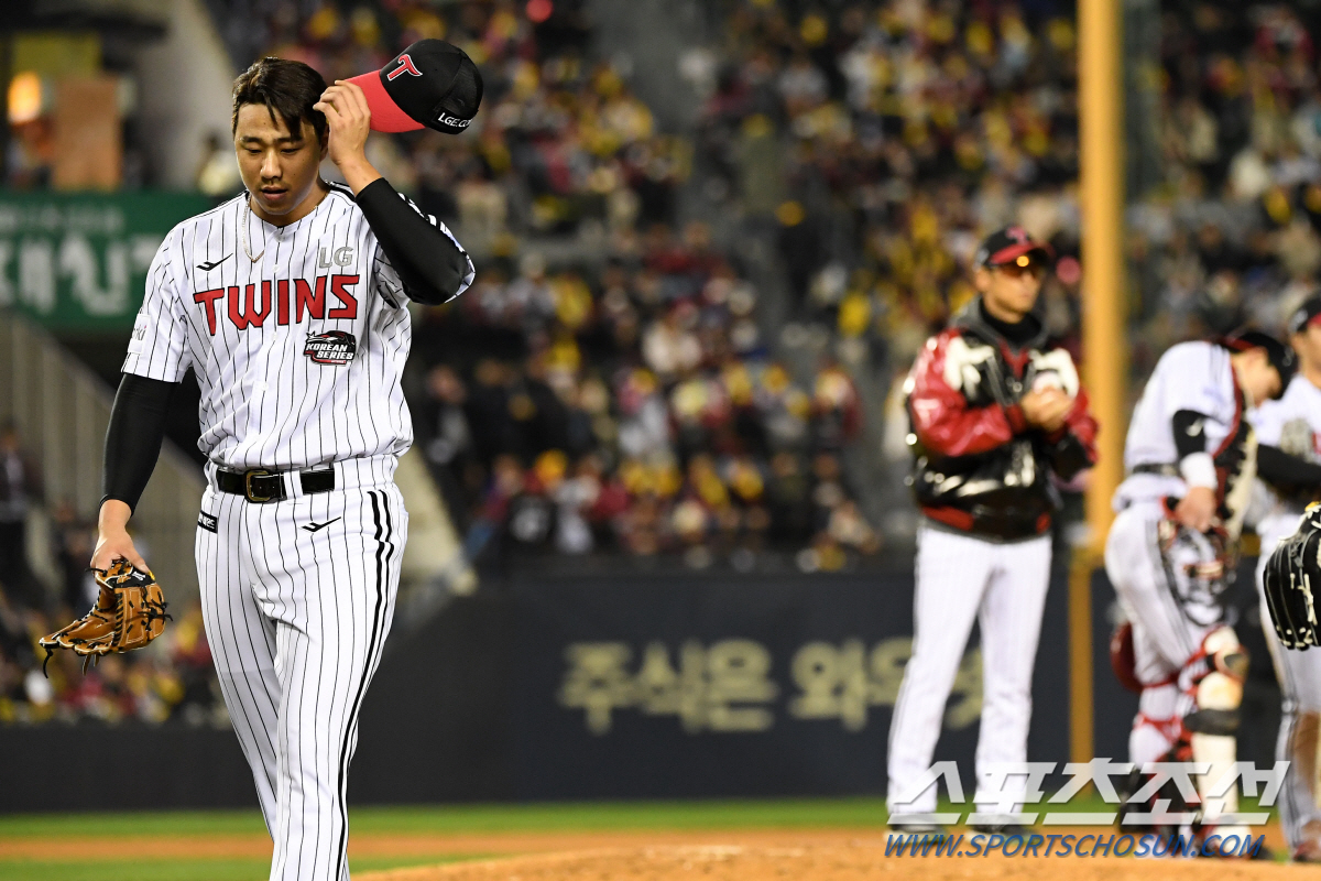 '2002년 11월 8일 8대7→2023년 11월 8일 5대4' 21년-…