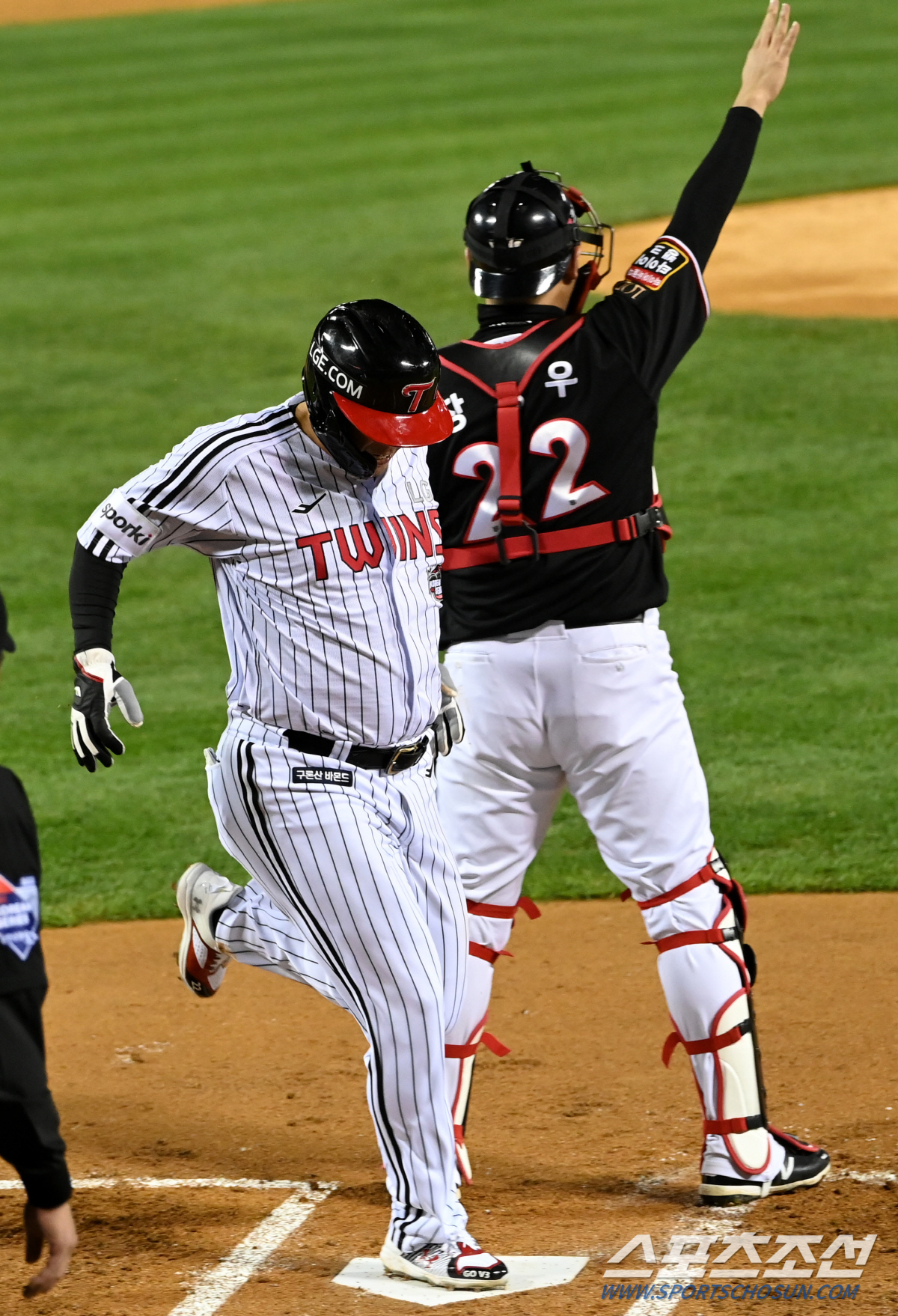 '5타수 무안타' 출루왕 그대로 1번. 뚝심의 염갈량. 쿠에바스 상대 2…