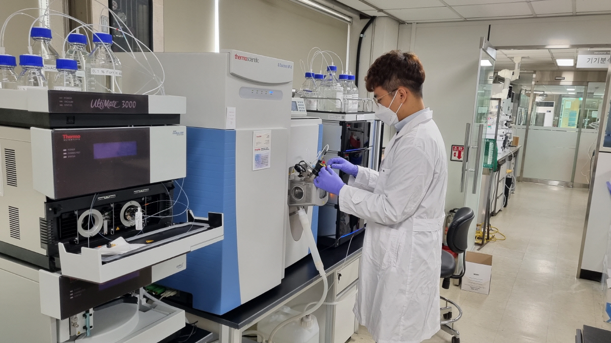 [경마] 14회 연속 숙련도시험 Rank1 획득한 한국마사회 도핑검사소,…