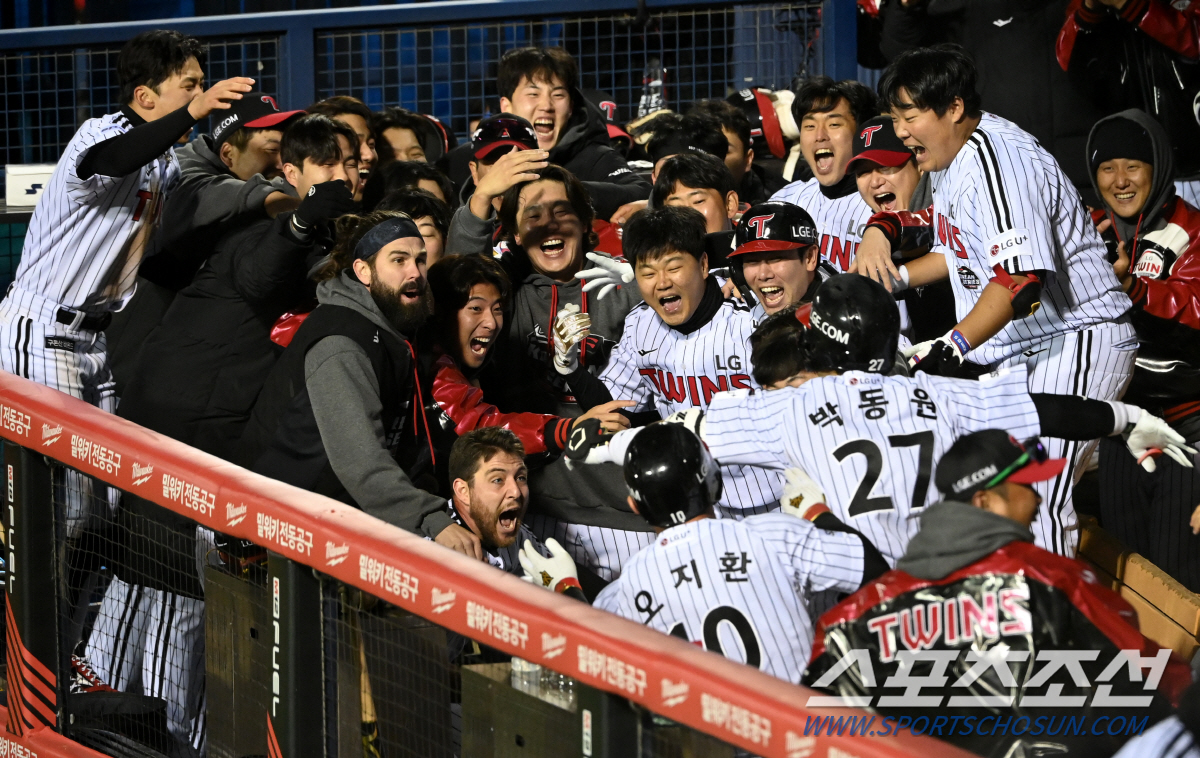 "그래, 이게 진짜 LG 야구지" 1회부터 불펜 총력전으로 압박, 중압감…