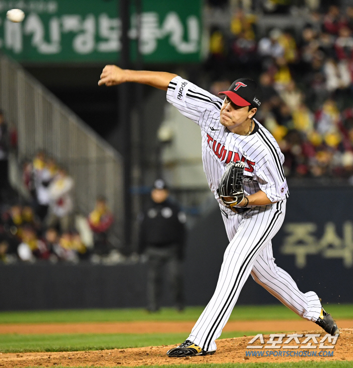 "그래, 이게 진짜 LG 야구지" 1회부터 불펜 총력전으로 압박, 중압감…