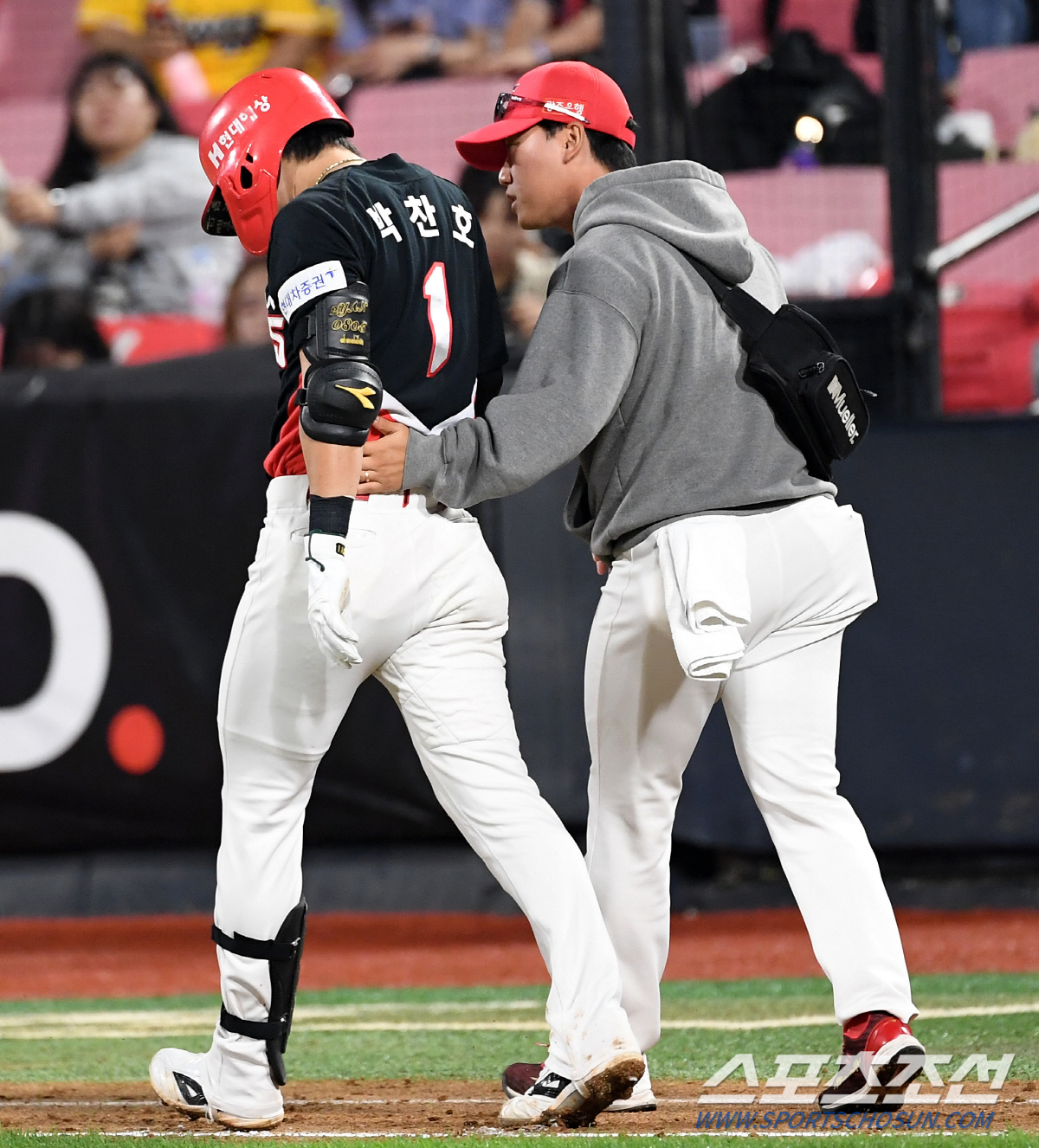 KIA 내야는 1루만 불안하다? 커리어 하이→손목 분쇄골절 리드오프 회복…