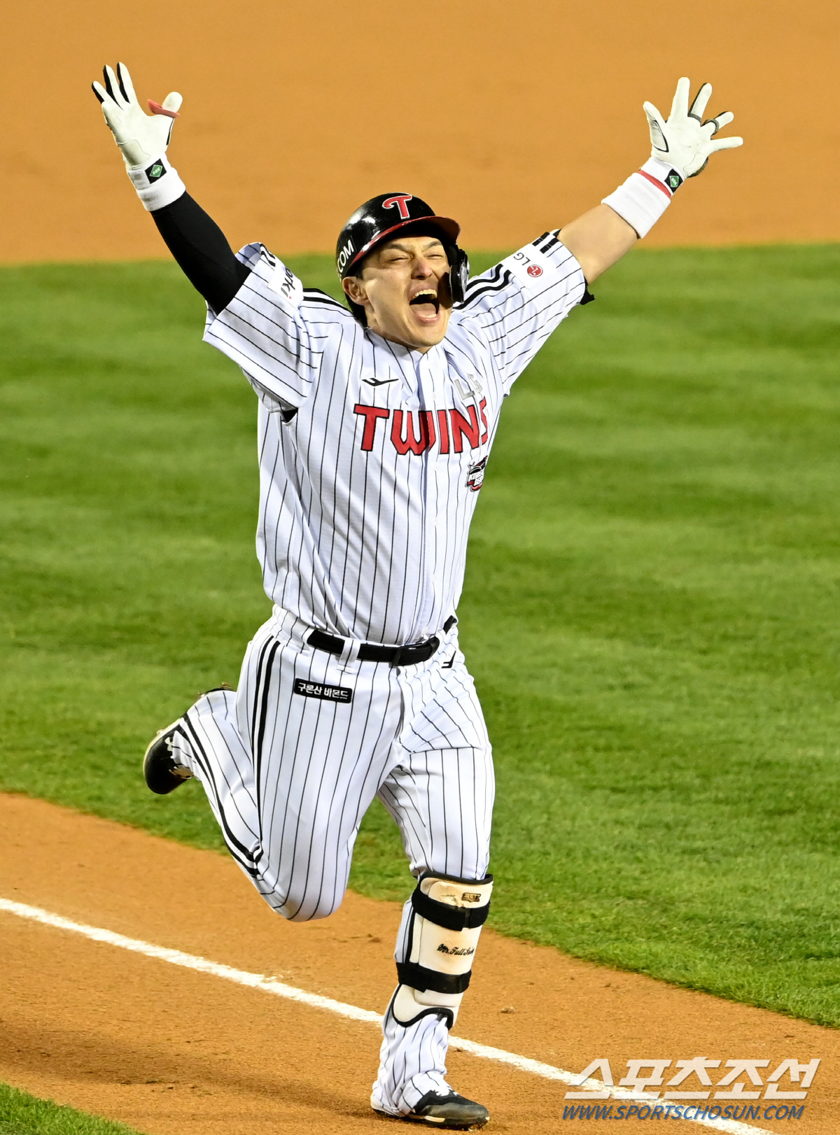 '진짜 드라마를 쓰네' '이승엽-마해영 홈런에 울었던 엘린이가 21년 뒤…