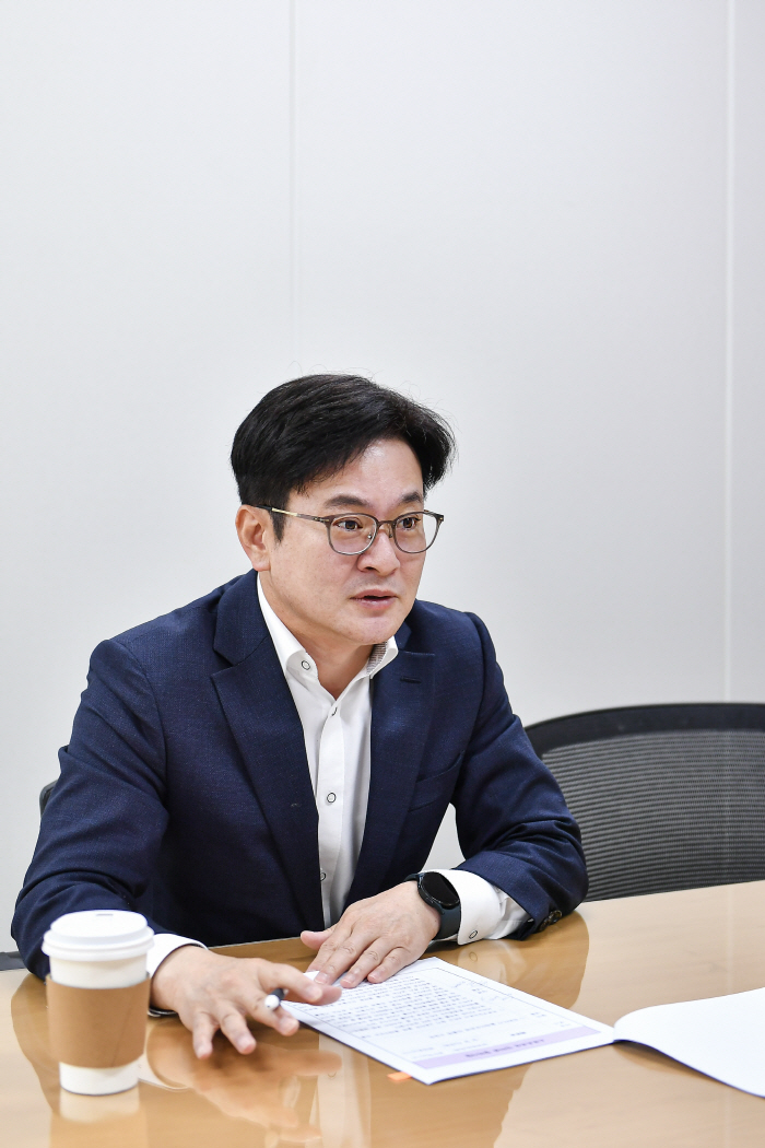 '서울 편입 추진' 김병수 김포시장 "K리그1에서 김포FC-FC서울의 '…