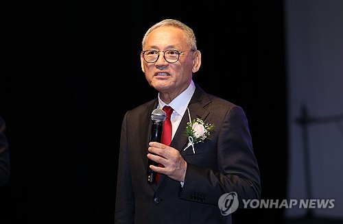 유인촌 "학전은 상징적인 곳…소극장 위한 공간지원 검토"
