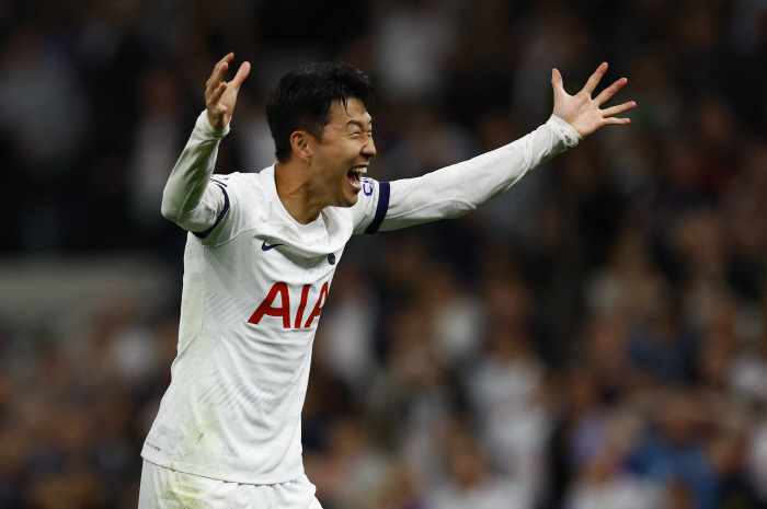 "토트넘내 스프린트1위 X압박1위" 열일캡틴SON,공수 데이터가 증명한 …