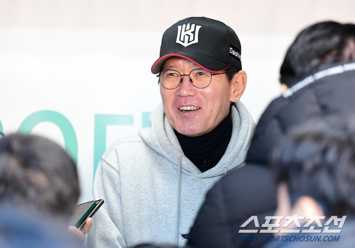 '한국시리즈 최고 명승부 탄생!' '오지환 9회 2사 역전 스리런 찢었다…
