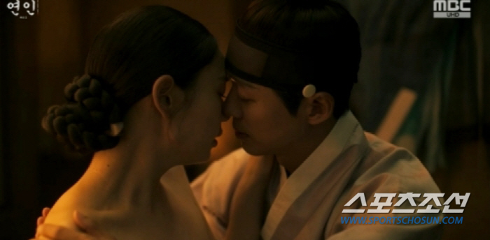 [종합]남궁민♥안은진, 사극서 보기 힘든 역대급 '19금 베드신'. '새…