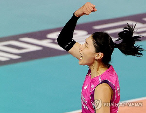 김연경 30득점…여자배구 흥국생명, 4연승으로 승점 20 선착(종합)