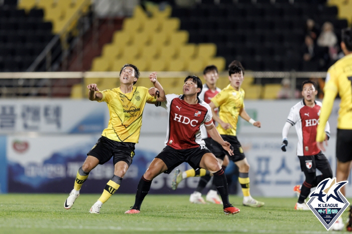 '부산 승격 확정 실패' 전남, 박태용 멀티골 앞세워 부산에 3-0 승 …