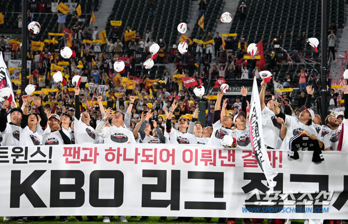 엘롯기 이젠 안녕?…'21세기 우승無' 조류동맹만 남게 될까 [SC포커스…