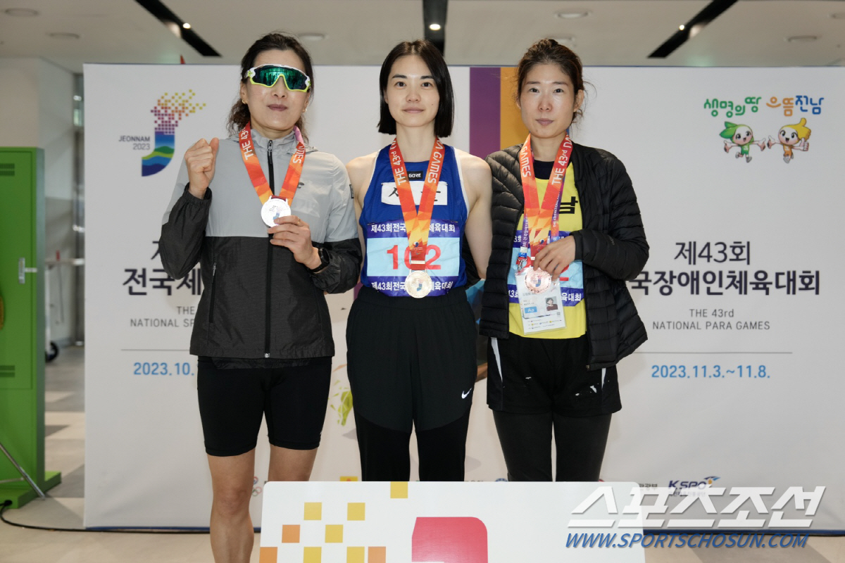 "꿈은 계속된다" 아나운서 꿈꾸던 박세경,서른다섯에' 한신'육상선수가 되…