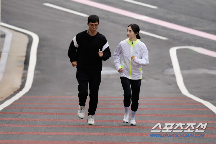 "꿈은 계속된다" 아나운서 꿈꾸던 박세경,서른다섯에' 한신'육상선수가 되…