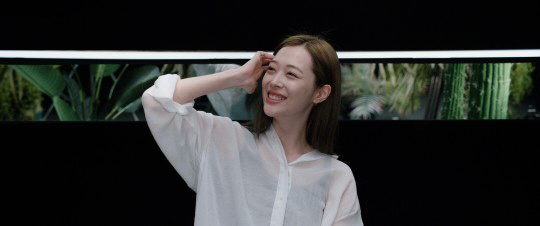 故설리의 눈물 "힘들어 죽을 것 같은데...모두가 날 상품 취급" [종합…