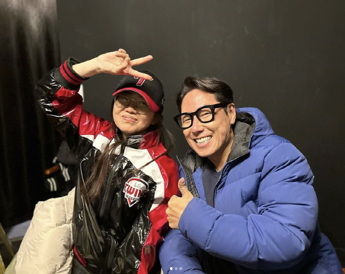 "29년만 우승 눈물" 김은희·채리나→이종혁·윤종신 LG팬★들 직관 '감격'[종합]