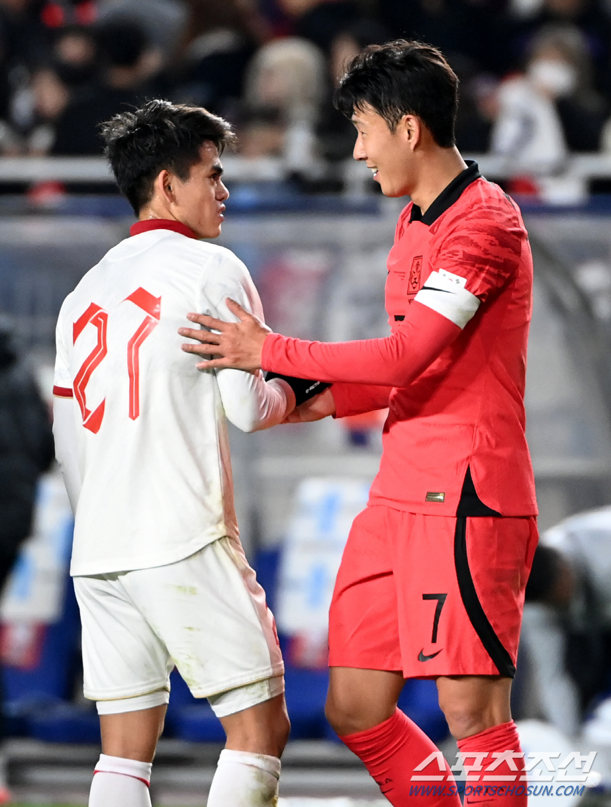 [기자회견]손흥민이 말하는 클린스만식 '자유축구' "자유로움 속에 약속된…