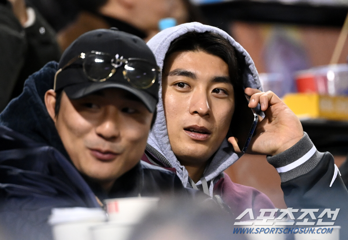 이정후, 벌써 '2024 신인왕 후보' 등극.. 이거 실화냐? 美CBS스…